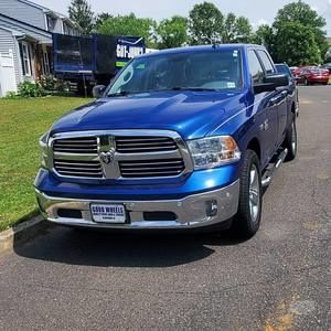 Meet your Posher, Ethan